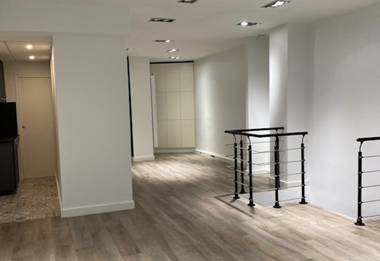 Rue Jean Mermoz Boutique Ephémère - Image 2