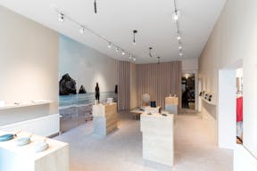 Pop-Up Store Next to Westerkerk - Image 1