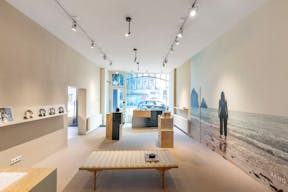 Pop-Up Store Next to Westerkerk - Image 3