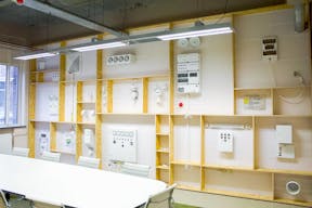 Unique Space Directly Across from Central Station - Image 1