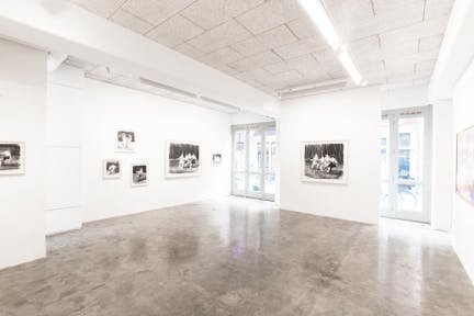 Spacious Showroom in The Center - Image 0