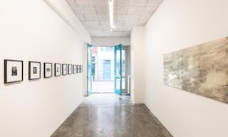 Spacious Showroom in The Center - Image 4