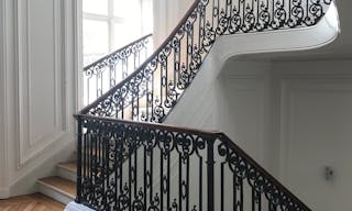 Private Mansion near Saint-Lazare - Image 3