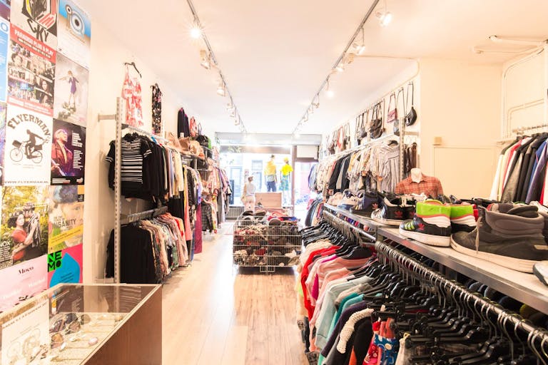 Pop-Up Store in Nine Streets - Image 3