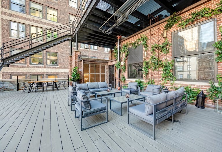 Rooftop with Multiple Indoor Breakout Areas - Image 0