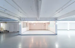 Industrial Event Space in Soho - Image 10