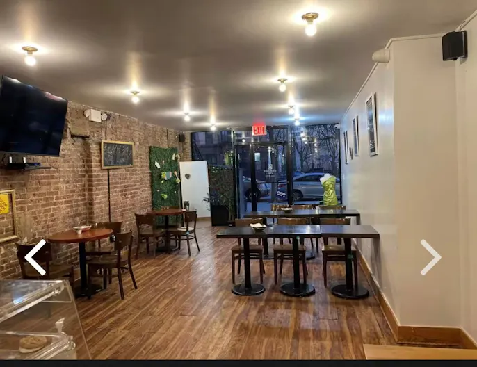 Cozy Cafe in the Heart of Harlem - Image 0