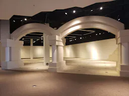 Minimal yet elegant space - NE Grand Rapids Retail Space - Image 7