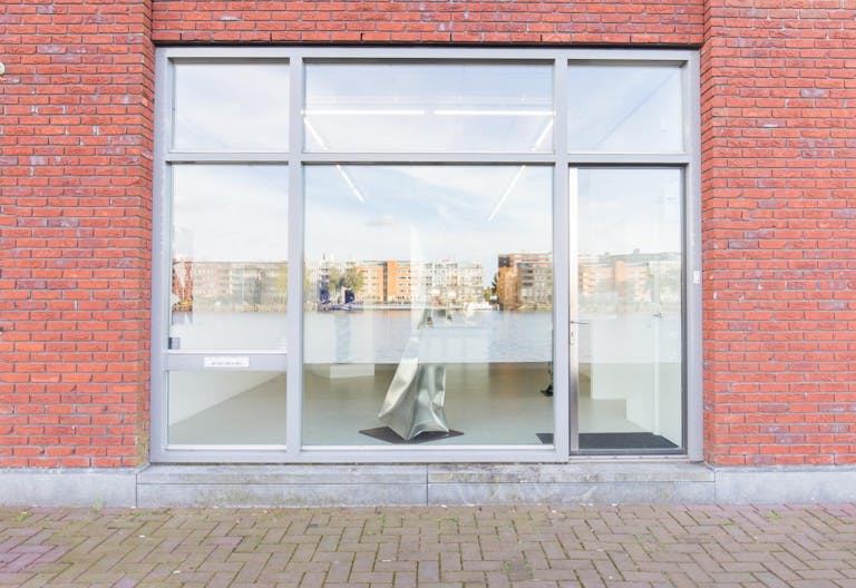 Pop-Up Showroom in Oostelijke - Image 1