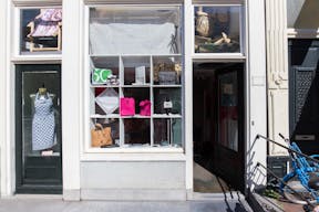 Pop-Up Boutique in Jordaan - Image 1