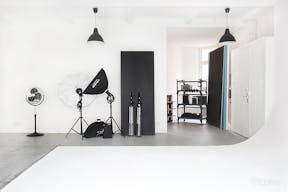 Industrial Loft in Neukölln - Image 4
