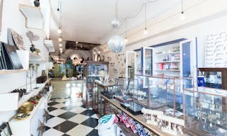 Spacious Boutique in the Heart of Amsterdam - Image 0