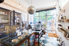 Spacious Boutique in the Heart of Amsterdam - Image 3