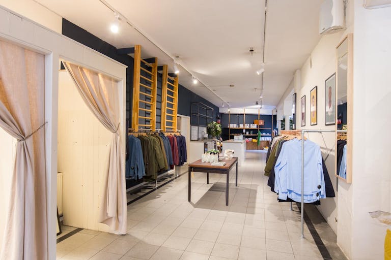 Spacious Boutique in the Trendy Jordaan - Image 1