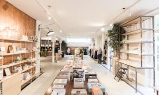 Spacious Boutique in the Trendy Jordaan - Image 6
