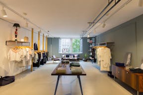 Spacious Boutique in the Trendy Jordaan - Image 8