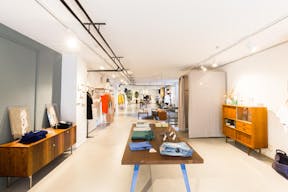 Spacious Boutique in the Trendy Jordaan - Image 10