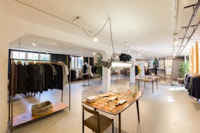Spacious Boutique in the Trendy Jordaan - Image 13