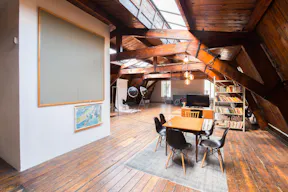 Spacious Boutique in the Trendy Jordaan - Image 17