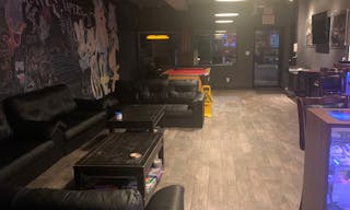 Bar & Lounge with an Industrial Atmosphere - Image 23