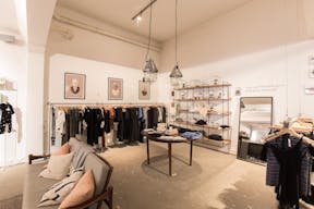 Incredible Pop-Up Space in the fantastic De Pijp Neighborhood. - Image 6