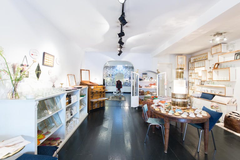 Beautiful boutique in Happening DePijp - Image 2