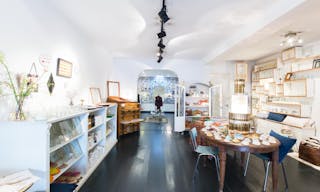 Beautiful boutique in Happening DePijp - Image 2