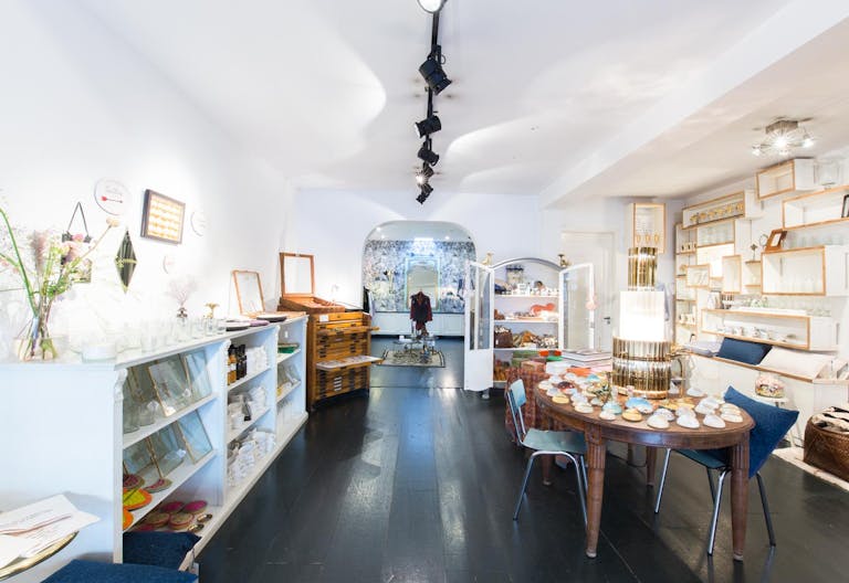 Beautiful boutique in Happening DePijp - Image 2