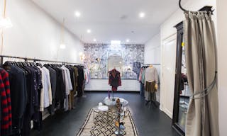 Beautiful boutique in Happening DePijp - Image 3