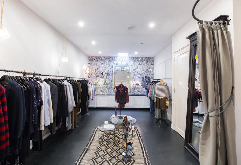 Beautiful boutique in Happening DePijp - Image 3