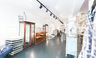 Beautiful boutique in Happening DePijp - Image 8