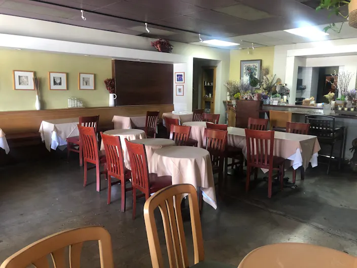 Event and patio space in Pico-Robertson - Image 0