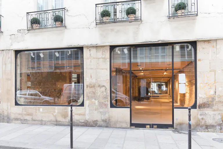 Urban Pop-Up Store in Le Marais - Image 1