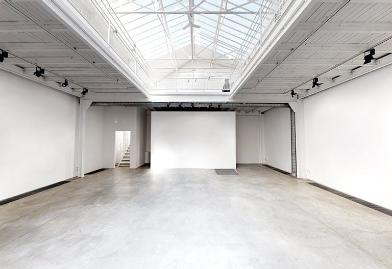 Art Gallery - Showroom in Le Marais - Image 0