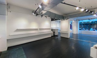 Fashion Week Showroom in Le Marais - Image 1