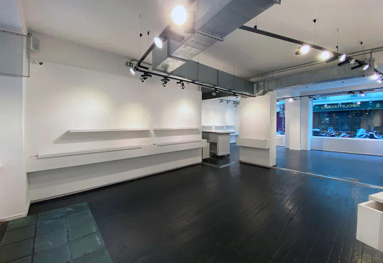 Fashion Week Showroom in Le Marais - Image 1