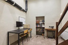 Boutique authentique dans le Sentier � Paris (bureau / showroom / �v�nement) - Image 6