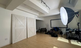 Iconic Perry Street Townhouse & Theater | A Hidden Gem in the heart of the Village - Image 3