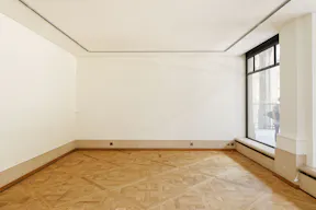 Modern and Spacious Venue in Palais-Royal - Image 3