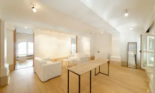 Modern and Spacious Venue in Palais-Royal - Image 6