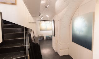 Unique Pop-Up Gallery in Le Marais - Image 4