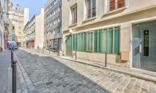 Modern Space in Ledru-Rollin - Image 15