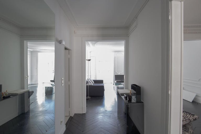 Classic Space in Madeleine - Image 4