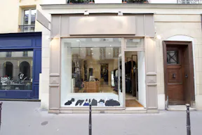 Classic Boutique in Le Marais - Image 1