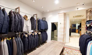 Classic Boutique in Le Marais - Image 6