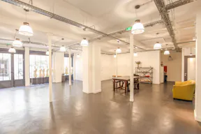 Pop-Up Showroom in Voltaire - Image 0