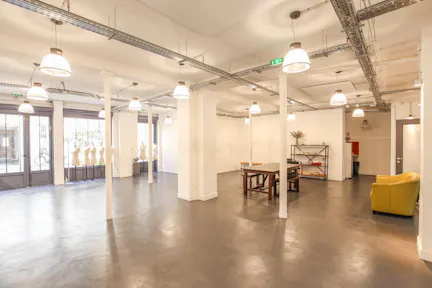 Pop-Up Showroom in Voltaire - Image 0