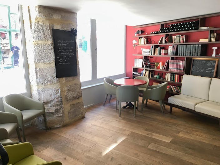 Showroom on The Seine - Image 2