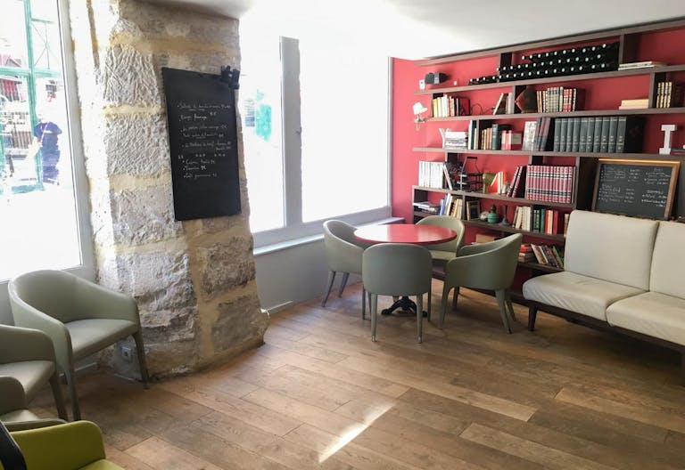 Showroom on The Seine - Image 2