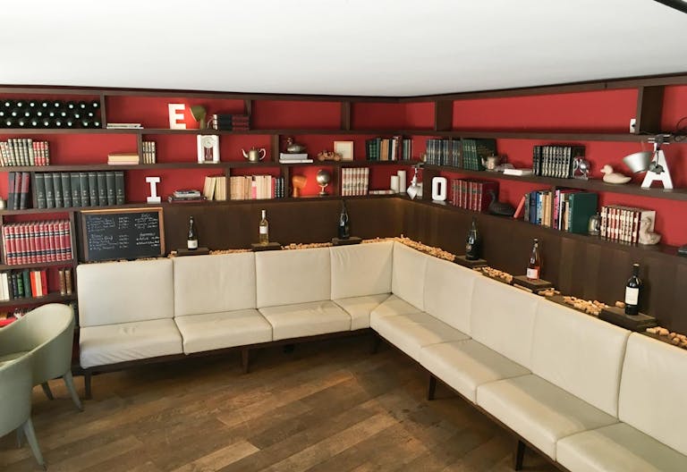 Showroom on The Seine - Image 3